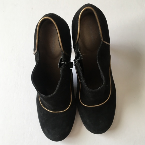 Rockport black and gold suede booties - size 8M - Picture 5 of 5